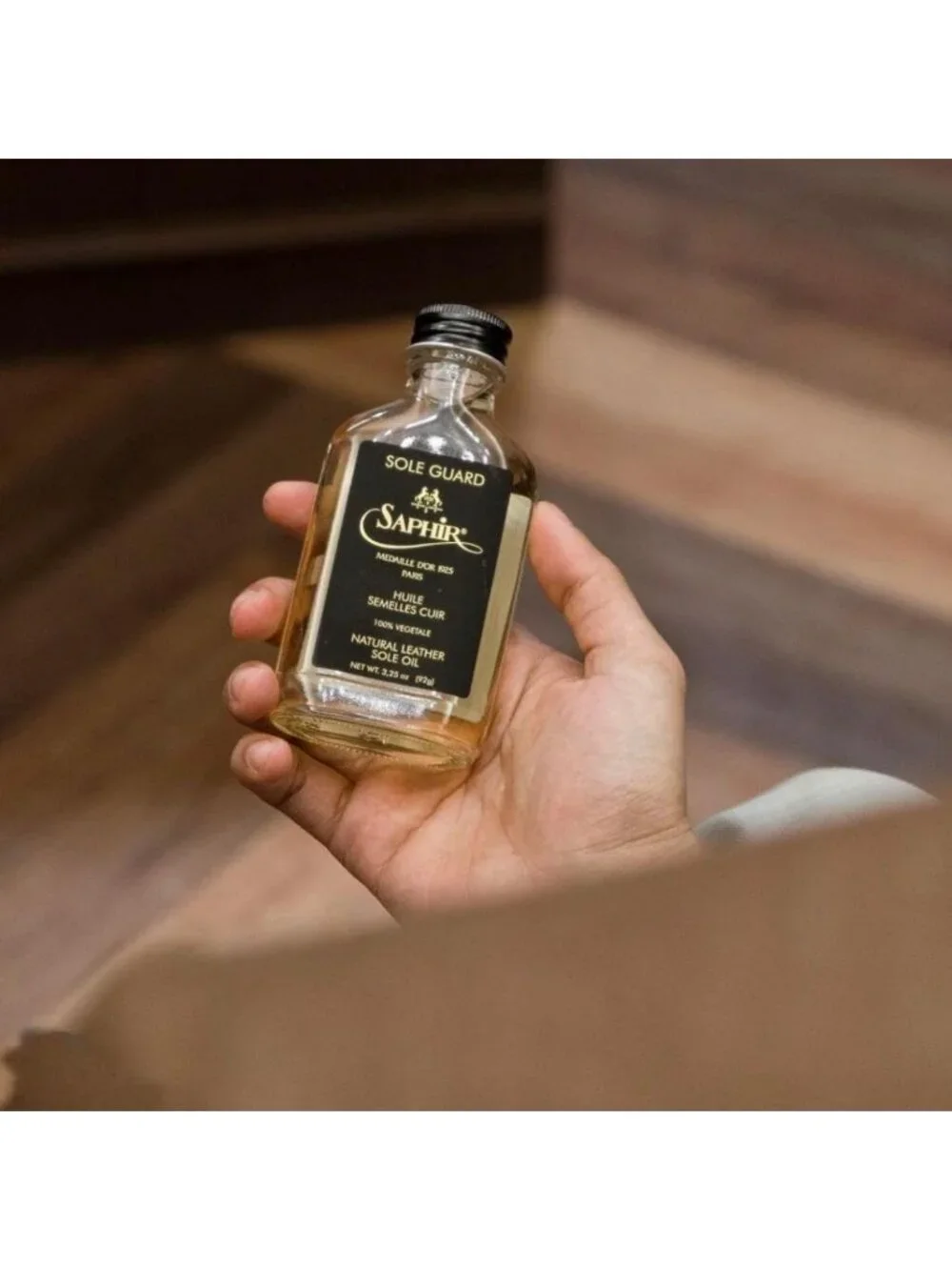 Leather Shoe Conditioner & Protector Oil - Saphir Medaille d'Or Sole Guard